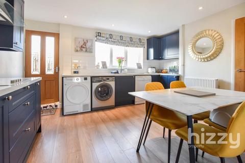 42 Pykenham Way, Hadleigh, Ipswich, IP7 5ER