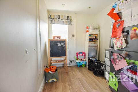 42 Pykenham Way, Hadleigh, Ipswich, IP7 5ER