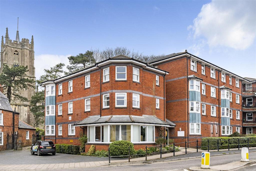 Chantry Court, Devizes 1 bed retirement property £75,000