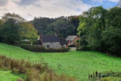 3 bedroom property with land for sale - Cwmffrwd, Carmarthen