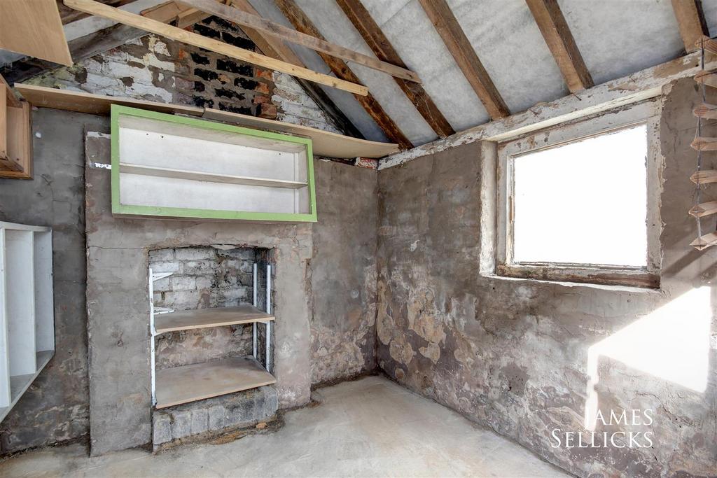 Outbuilding