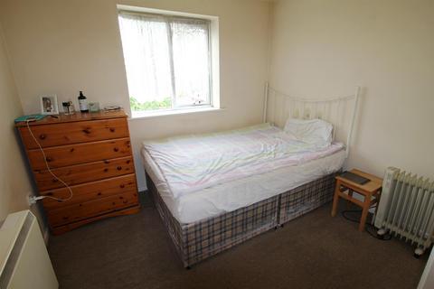 2 bedroom apartment for sale, Barbel Drive, Wednesfield