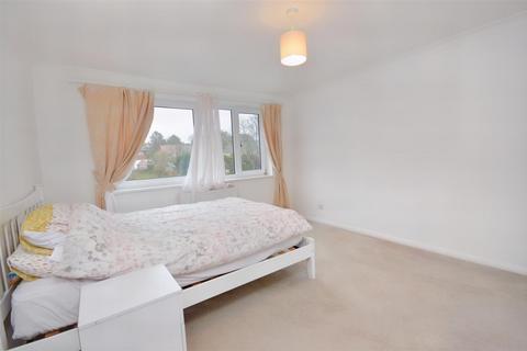 2 bedroom flat to rent - The Chantry, Upperton Road