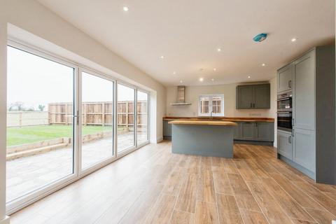 4 bedroom detached house for sale - Earlsfield Lane, Thetford IP26