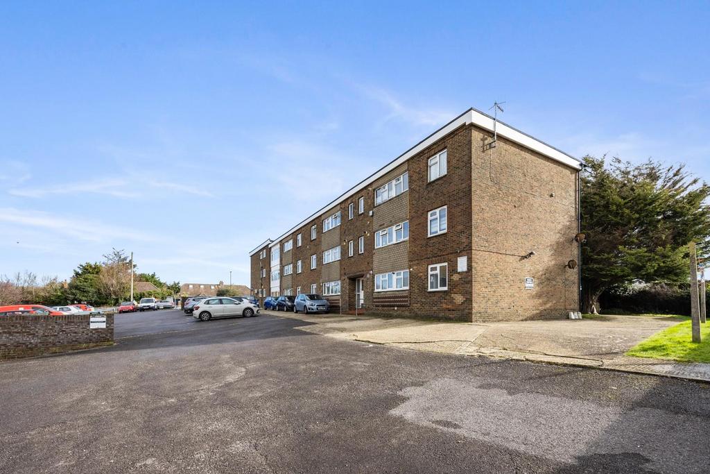 Inglecroft Court 11-0018(1).jpg