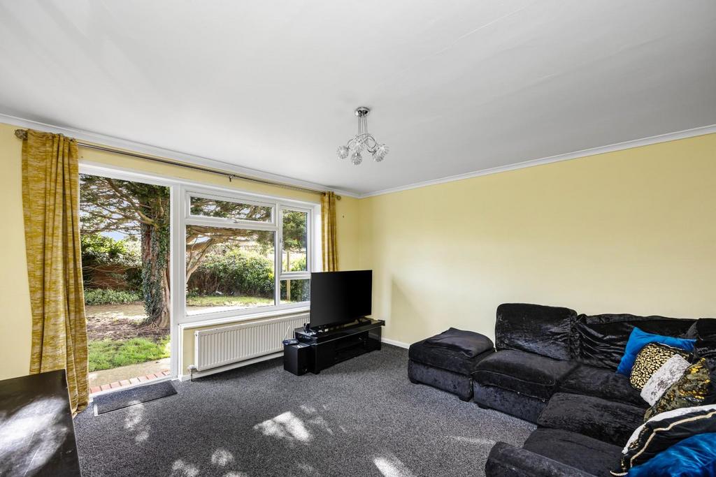 Inglecroft Court 11-0010.jpg