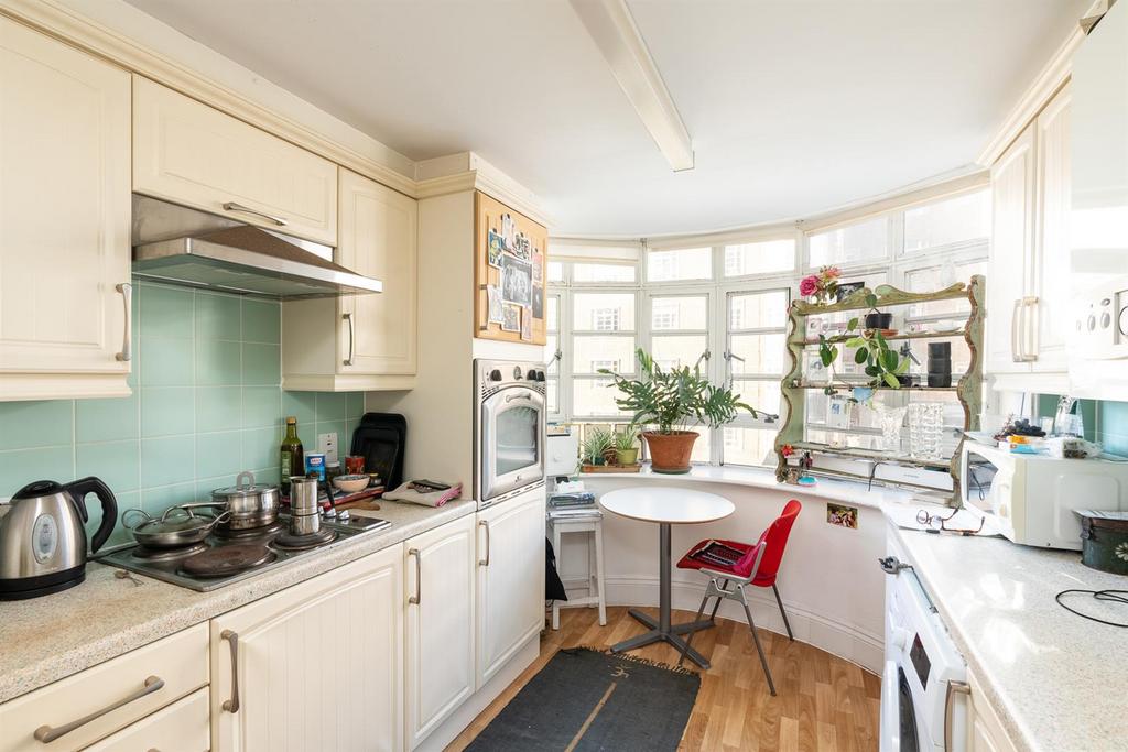 23 Harewood Court-0012.jpg