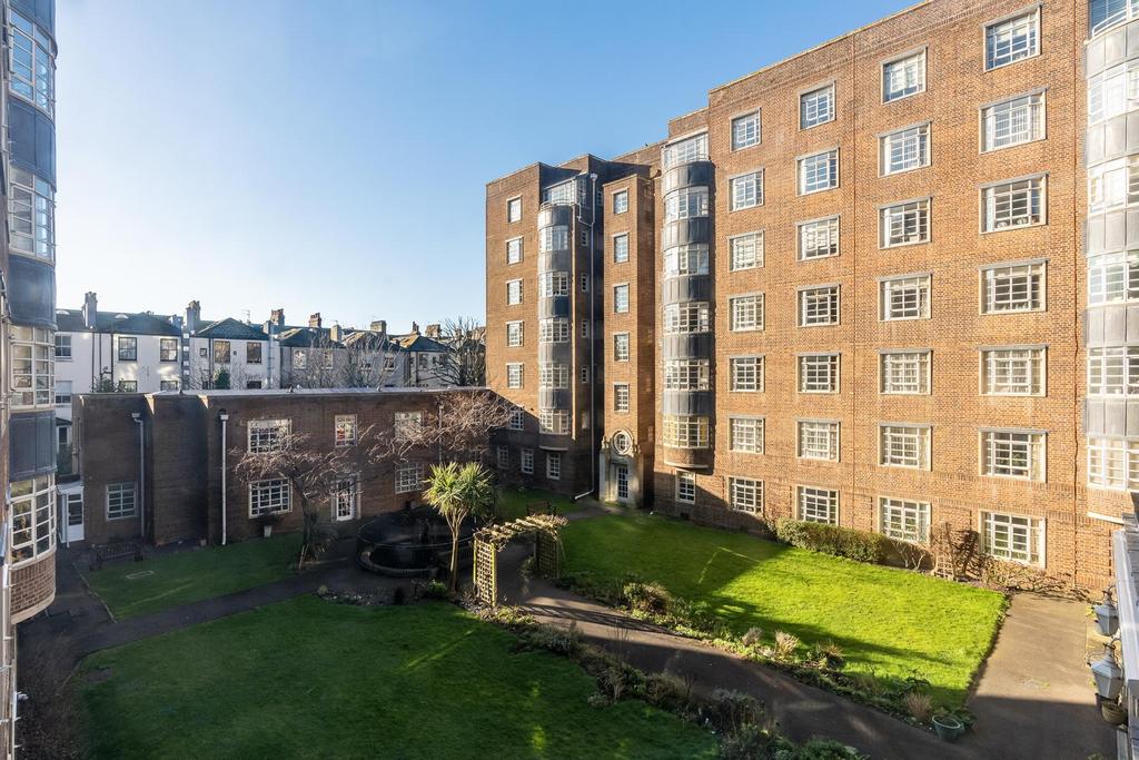 23 Harewood Court-0013.jpg