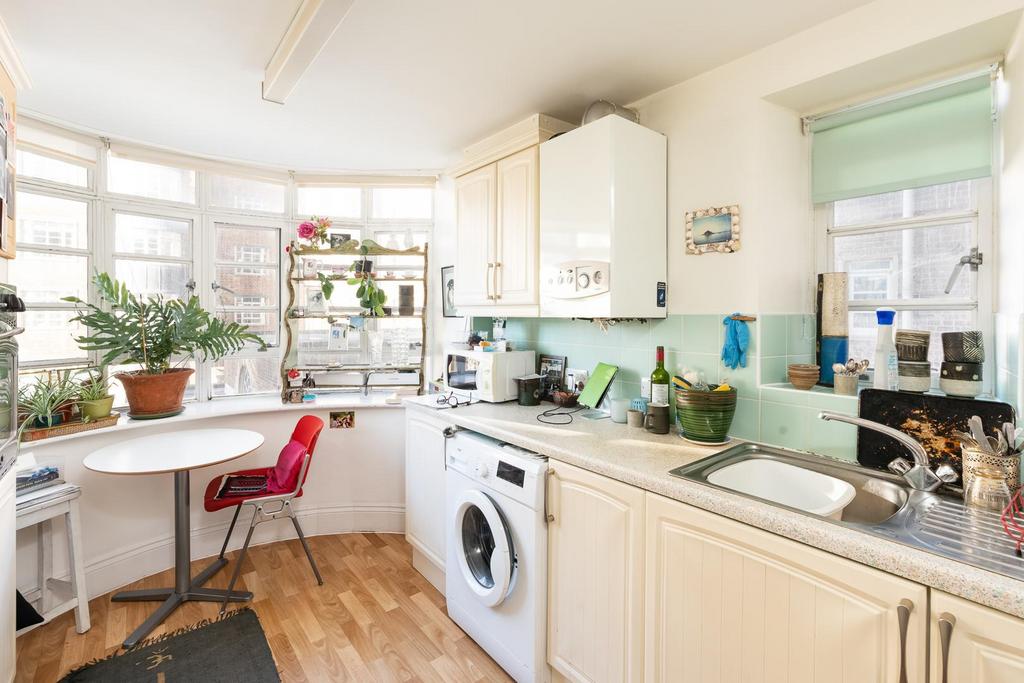 23 Harewood Court-0011.jpg
