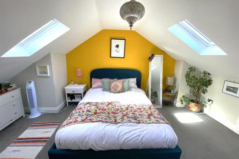 2 bedroom flat for sale, Stirling Place, Hove BN3