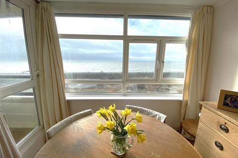 2 bedroom flat for sale, 251-255 Kingsway, Hove BN3