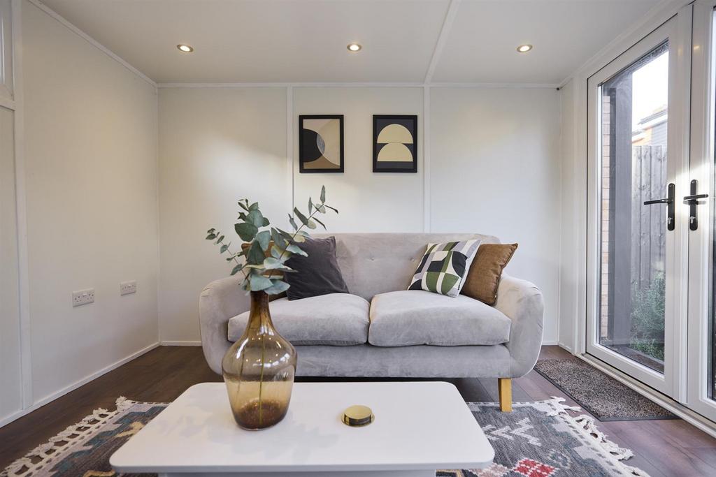 LN HOL 75 0090.jpg
