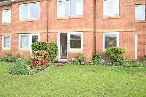 1 bedroom apartment for sale, Mary Rose Avenue, Wootton Bridge, Ryde