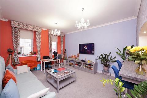 2 bedroom flat for sale, Fountain Street, Ulverston