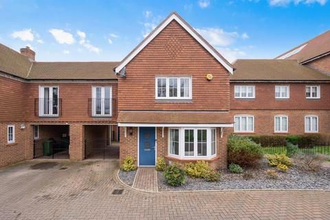 4 bedroom semi-detached house for sale, Preston Manor Road, Tadworth