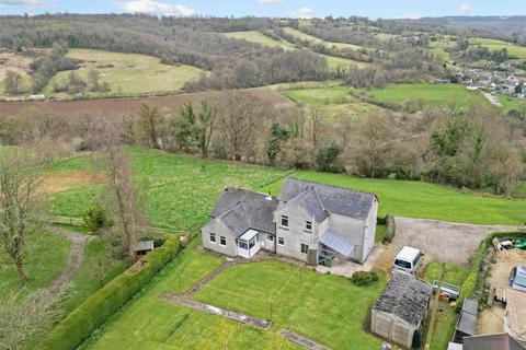 4 bedroom detached house for sale, Box, Stroud