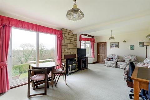 4 bedroom detached house for sale, Box, Stroud