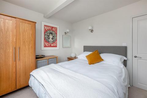 9 Catbrook, Chipping Campden, GL55 6DF