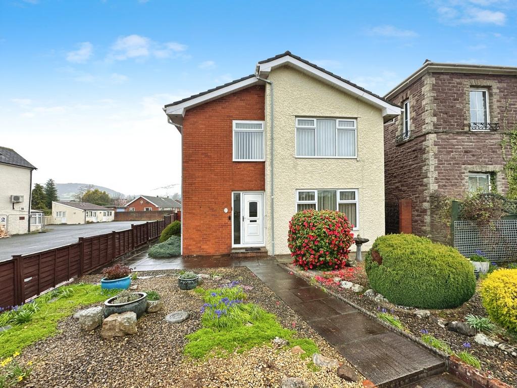 Brecon Road Abergavenny NP7 2 Bed Flat 179 950 brecon-road-abergavenny-np7-2-bed-flat-179-950