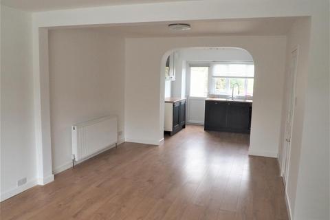 2 bedroom house to rent - Buxton Drive, Bexhill-on-Sea