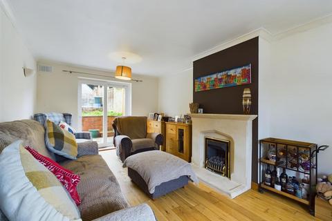 3 bedroom semi-detached house for sale, Huntsmans Drive, Kinver