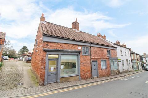 Retail property (high street) for sale, High Skellgate, Ripon