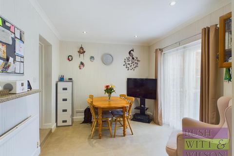 19 Ashbrook Road, St Leonards-on-sea, TN37 7EH