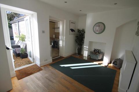 3 bedroom house for sale, Long Green, Chigwell IG7