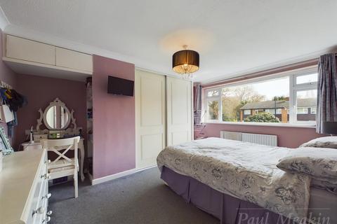 4 Herondale, South Croydon, CR2 8SN