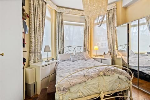 1 bedroom apartment for sale, Fairhazel Gardens, London NW6