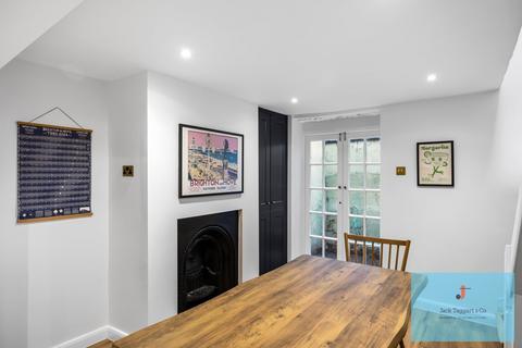 4 bedroom townhouse for sale, Upper St James's Street, Brighton, BN2