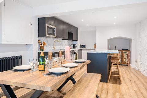 4 bedroom townhouse for sale, Upper St James's Street, Brighton, BN2