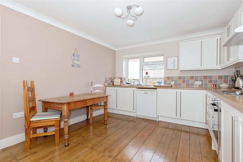 4 bedroom semi-detached house for sale, Cambridge Road, Worthing