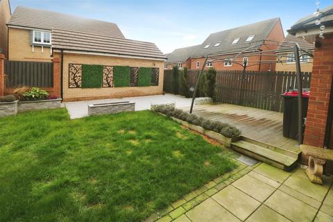 4 bedroom detached house for sale, Beckwith Grove, Thurcroft, Rotherham