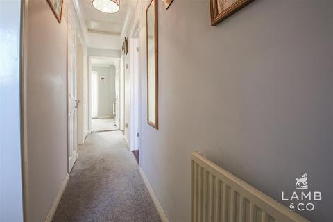 66 Crome Road, Clacton-on-sea, CO16 8YG