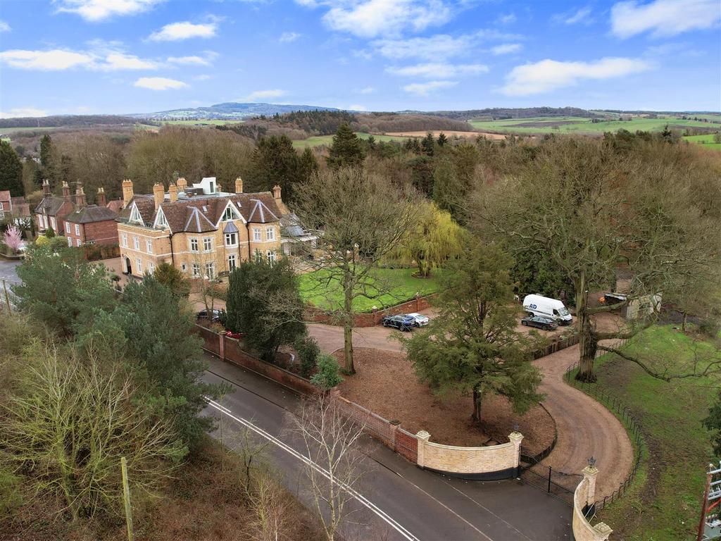 Stourton Court