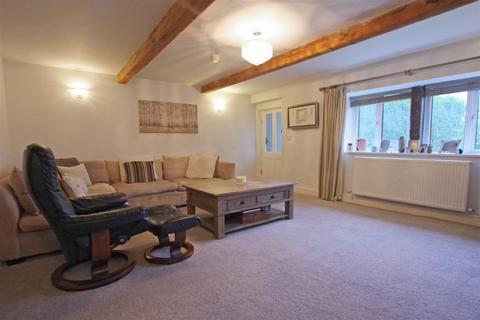 3 bedroom cottage for sale, South Parade, Stainland