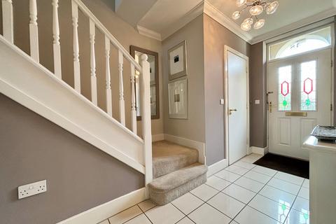 48 Whitstone Lane, Beckenham, BR3 3FZ