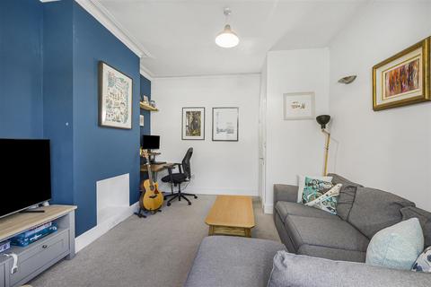 24 Brunswick Road, London, E10 6RS
