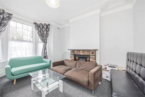 4 bedroom house for sale - Abbotts Park Road, London E10