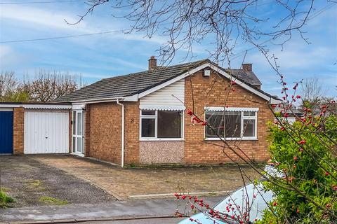 2 bedroom detached bungalow for sale, Lewis Road, Radford Semele, Leamington Spa