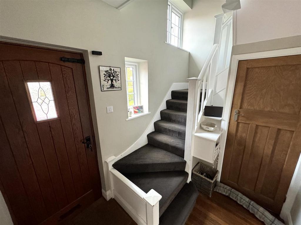 Hallway.jpg