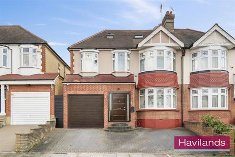 6 bedroom semi-detached house for sale, Hillcrest, Winchmore Hill