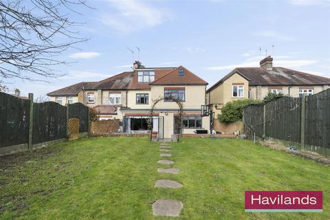 6 bedroom semi-detached house for sale, Hillcrest, Winchmore Hill