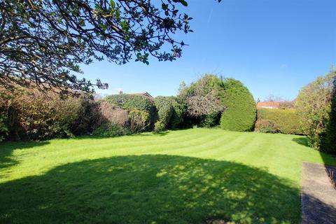 3 bedroom detached house for sale, Canberra Crescent, Manby LN11