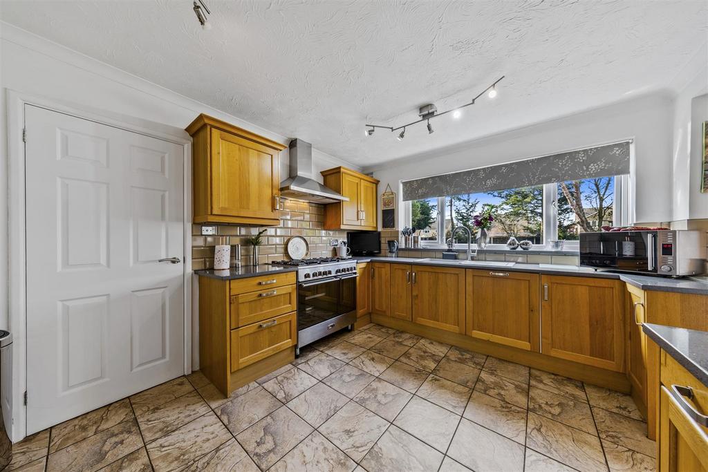 Kitchen/Breakfast Room