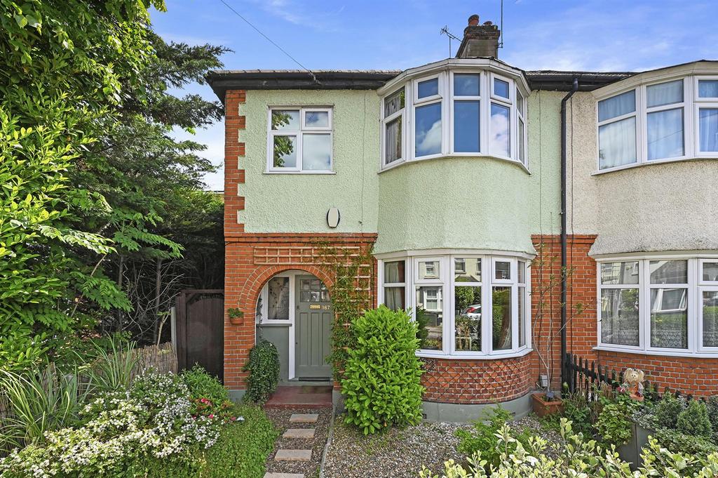 Maybank Road, South Woodford 3 bed semidetached house for sale £620,000