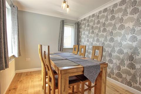 4 bedroom detached house for sale, Kentmere Way, Chesterfield S43