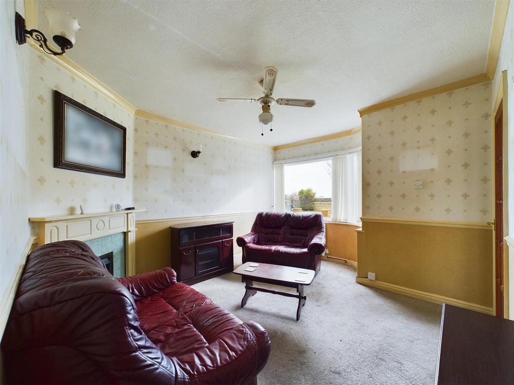Lounge: