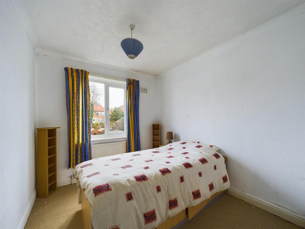 Bedroom: